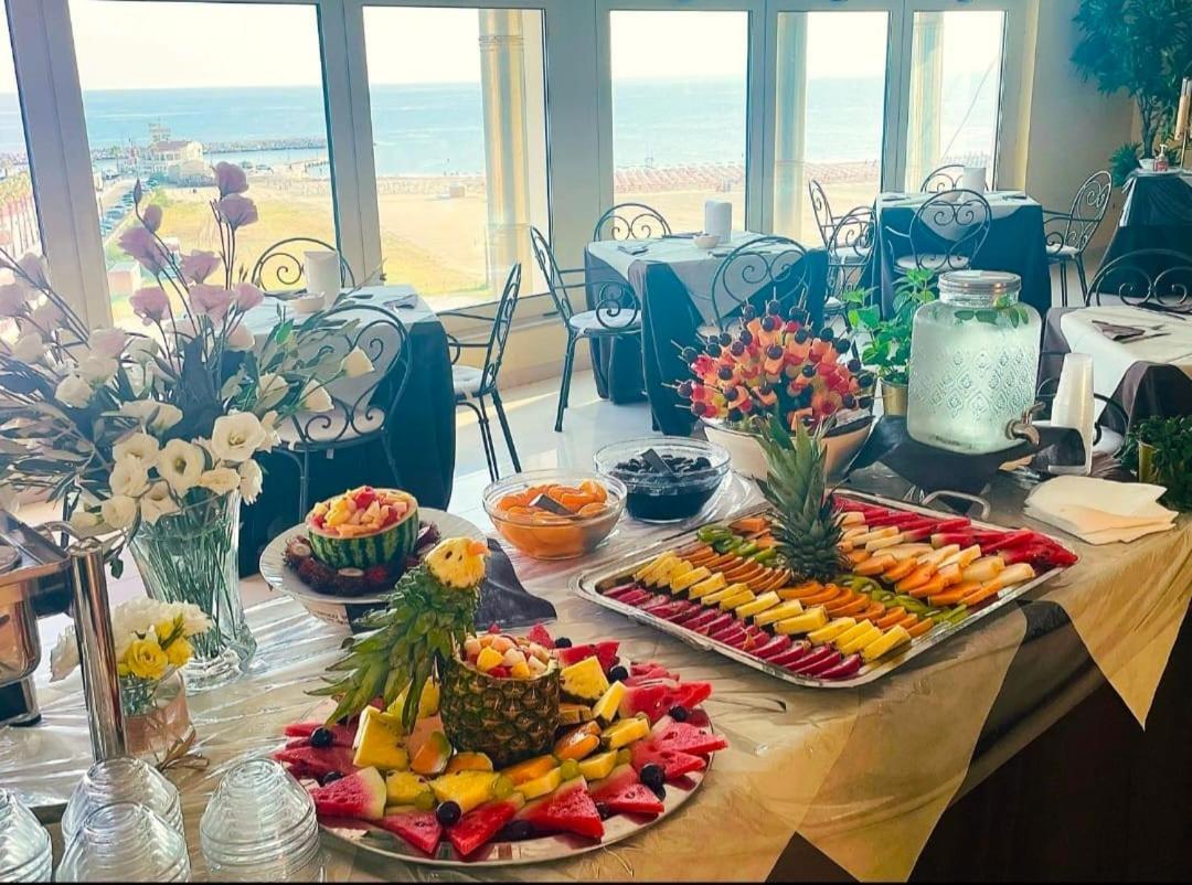 Hotel Borgo Marina Rodi Garganico Eksteriør billede